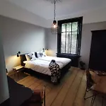 De Gouden Leeuw Affittacamere 4*