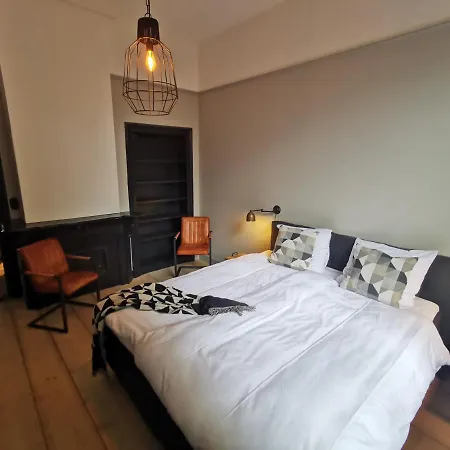 Herberg De Gouden Leeuw Guest house