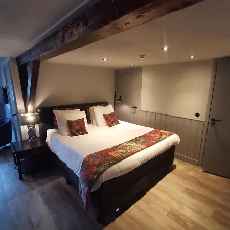 Guest house Herberg De Gouden Leeuw 3*