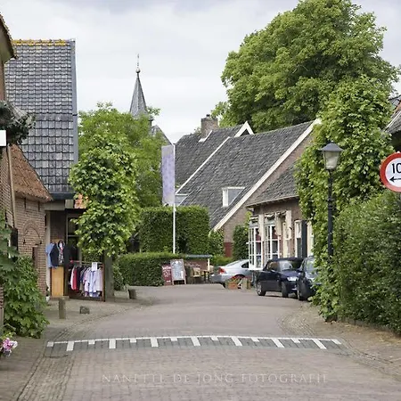 Herberg De Gouden Leeuw Bronkhorst