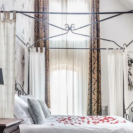 De Gouden Leeuw Vendégház 4*