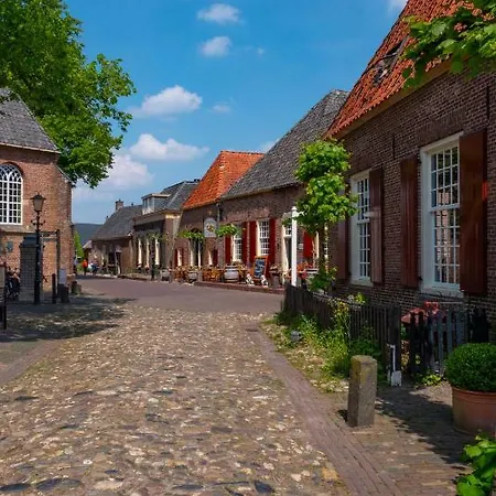 Herberg De Gouden Leeuw Guest house 3*