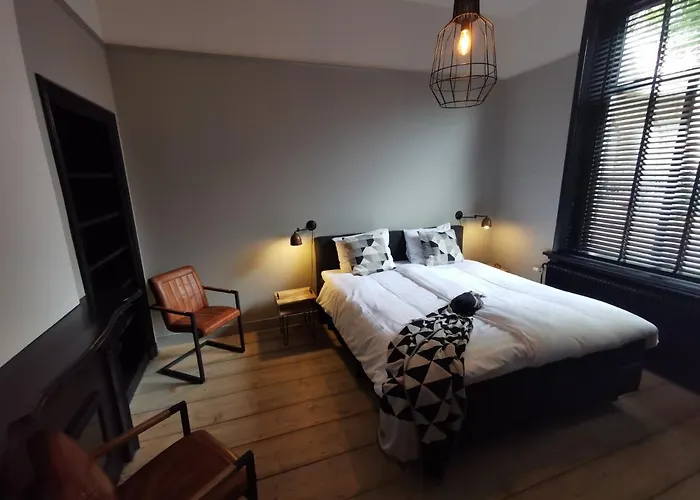 De Gouden Leeuw Pensionat